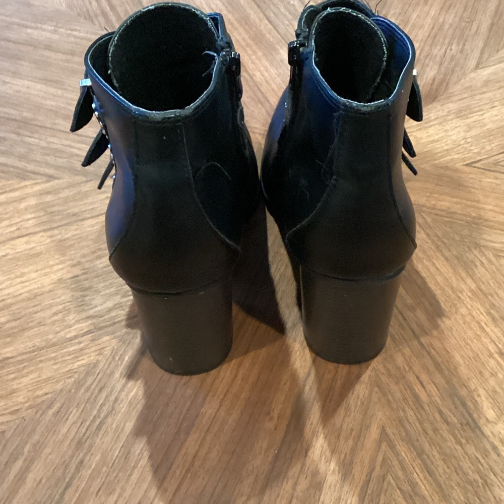 Chic MG Sierra Black Triple Buckle Ankle Boots - Picture 4 of 5